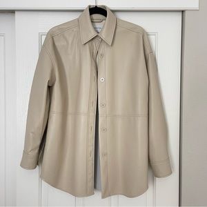 Aritzia Babaton Pelli Oversized Shirt Jacket Vegan Leather in Sand White Size XS